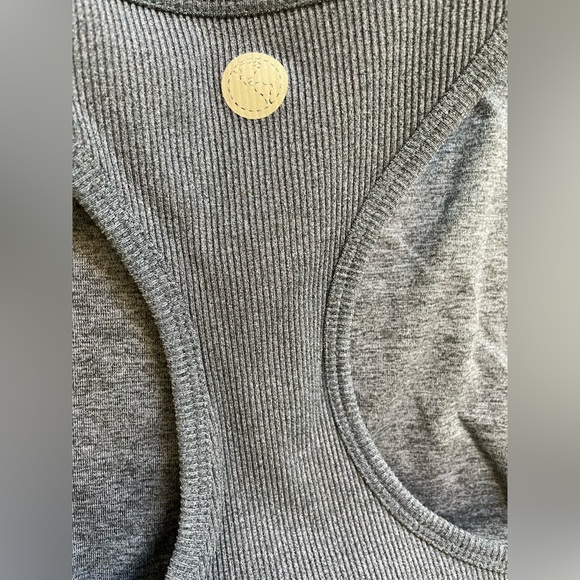 NEW Threads 4 Thought Gray Ribbed Performance Crop Tank - Picture 7 of 7